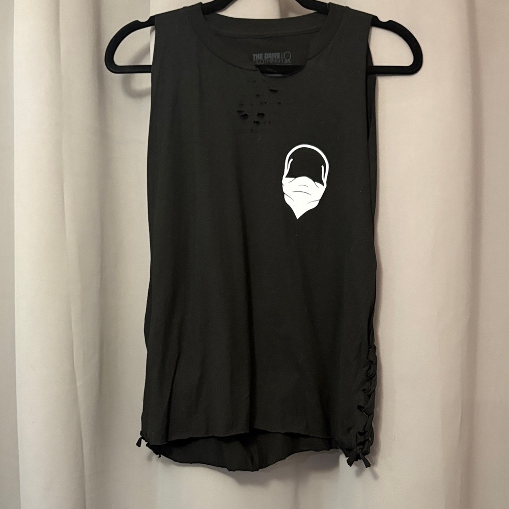 Edgy Black Sleeveless Tee with Graphic